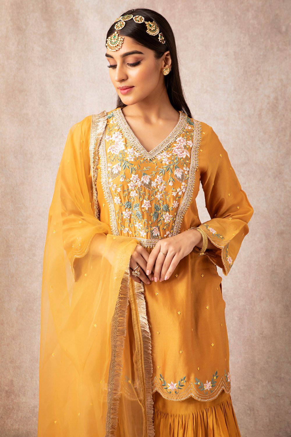 Mustard Short Scalloped Kurta Set - ajieshoberoi