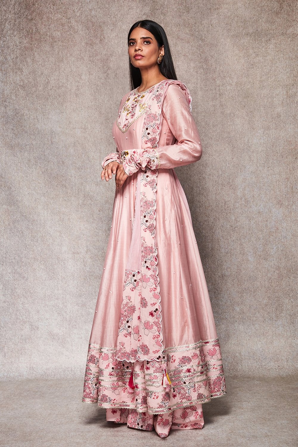 NAAZ - ajieshoberoi