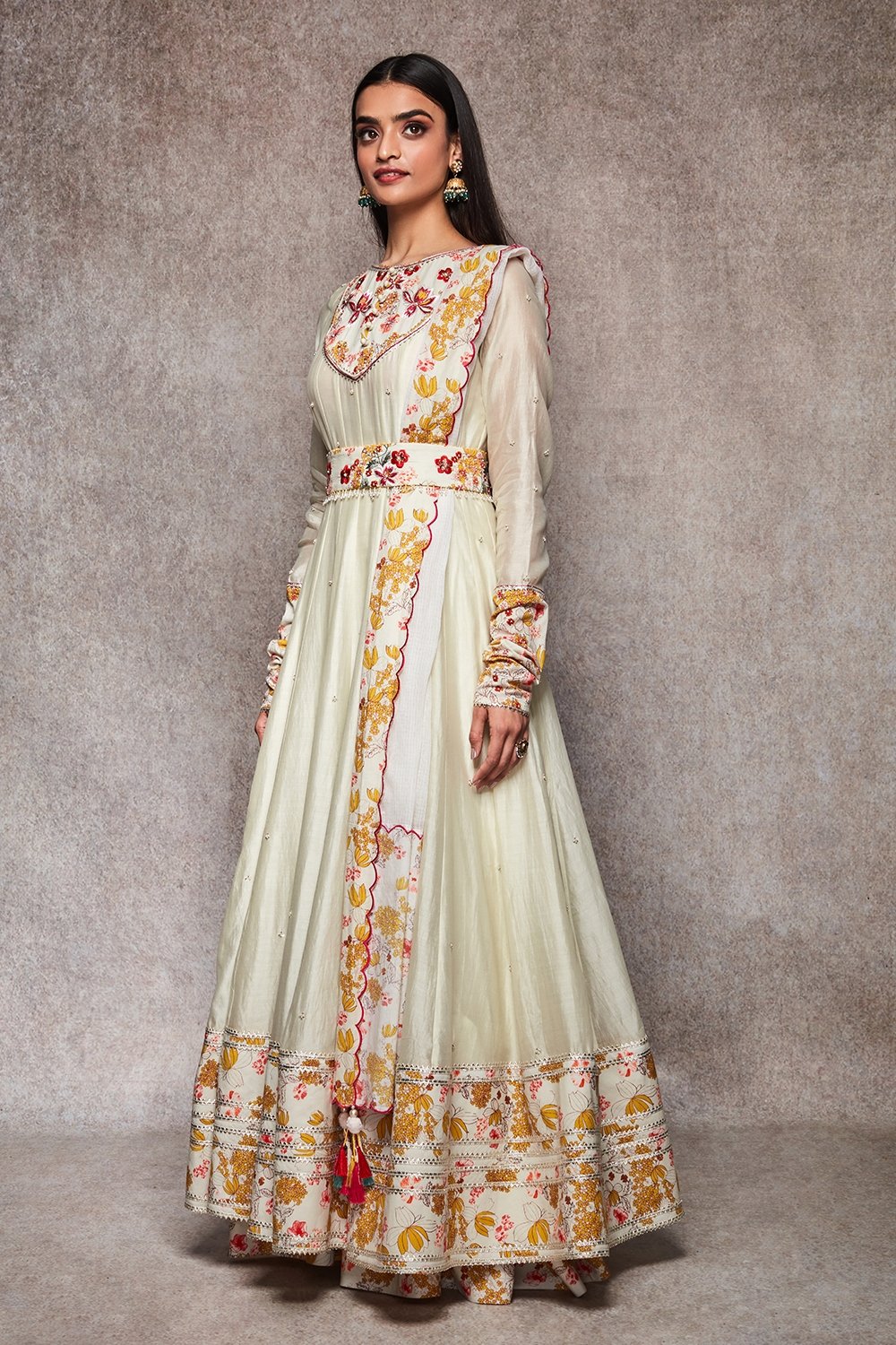 NAAZ - ajieshoberoi