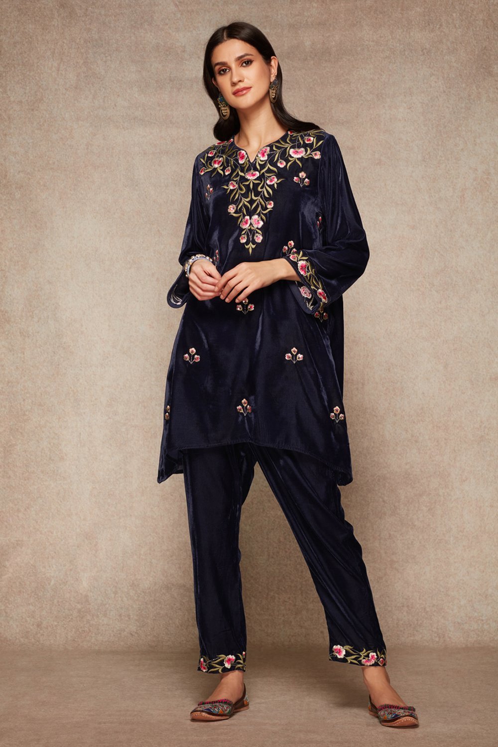 Navy Kurta And Salwar Set - ajieshoberoi