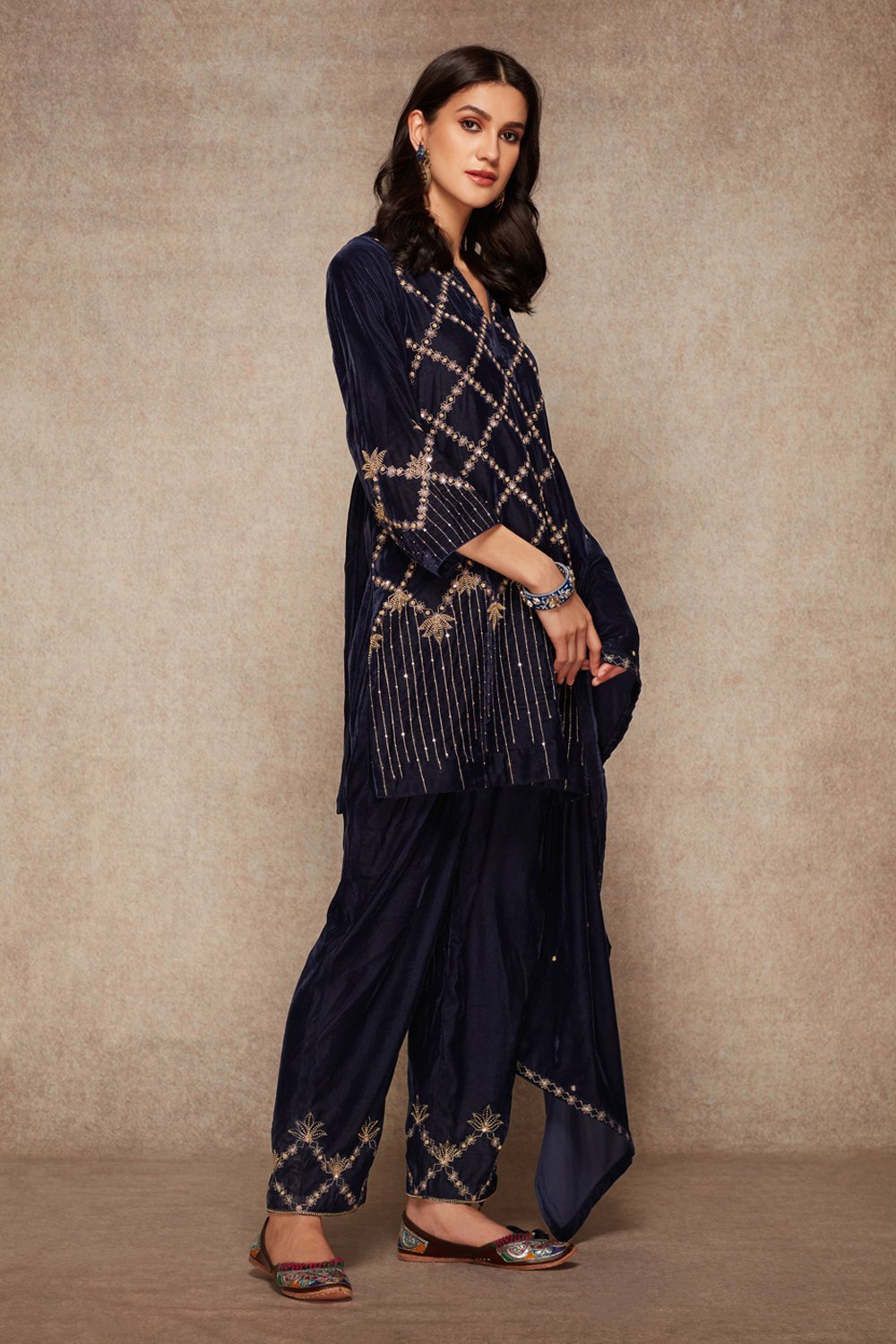Navy Kurta Set - ajieshoberoi