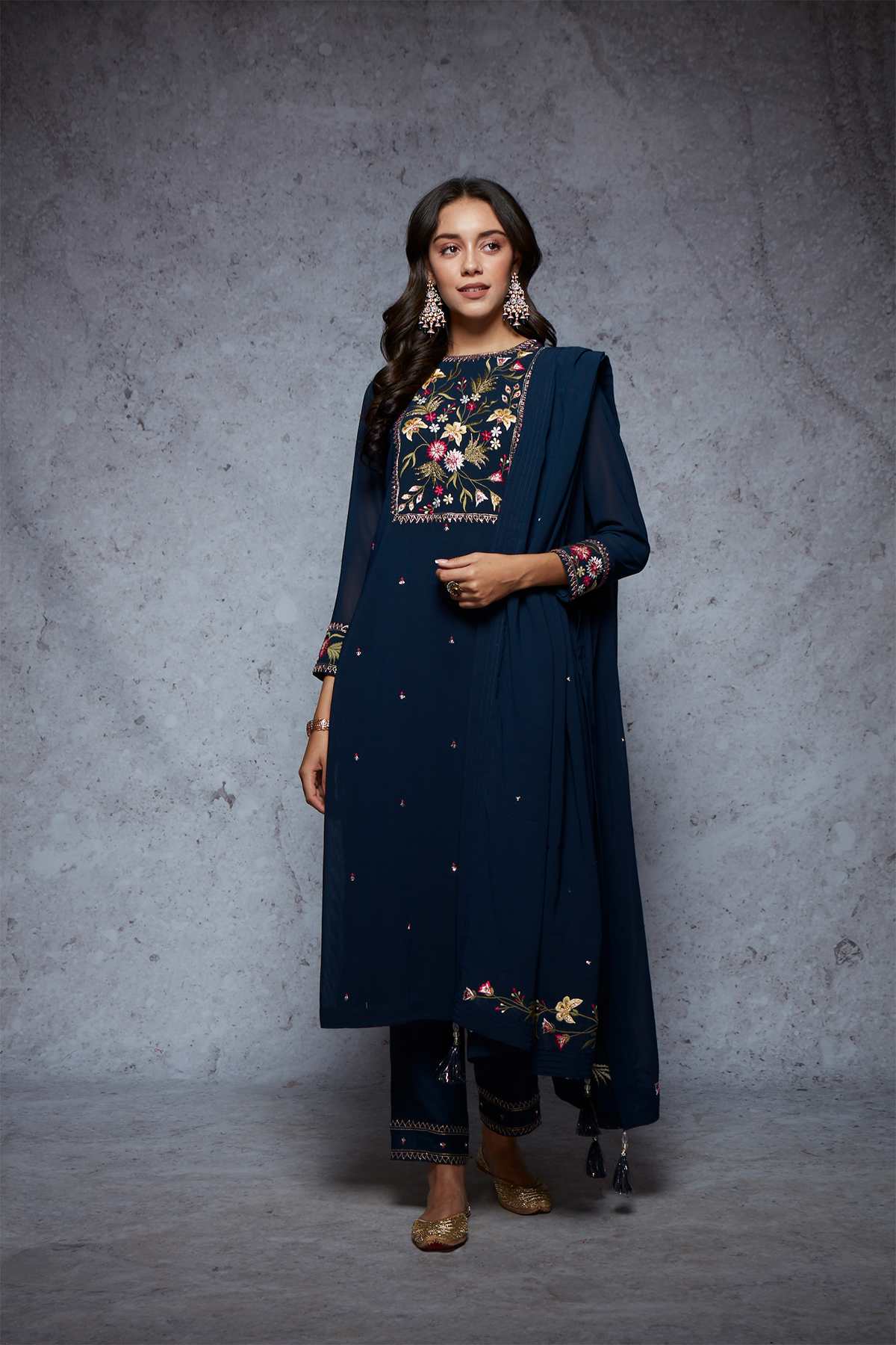 Neetu - Navy Blue - ajieshoberoi