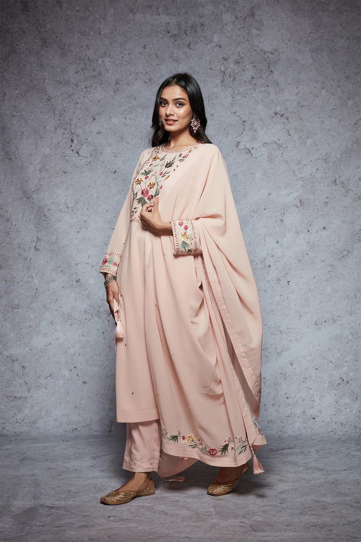 Neetu - Peach - ajieshoberoi