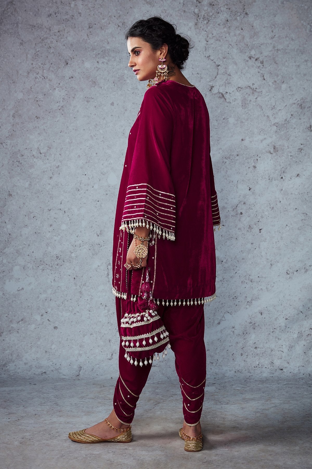 NUSRAT - ajieshoberoi
