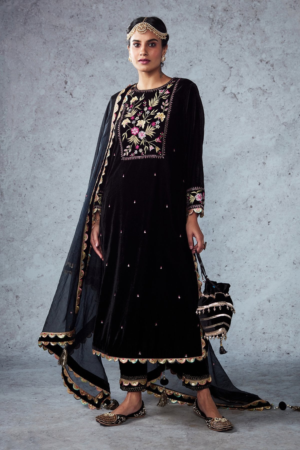 RAAHAT - ajieshoberoi