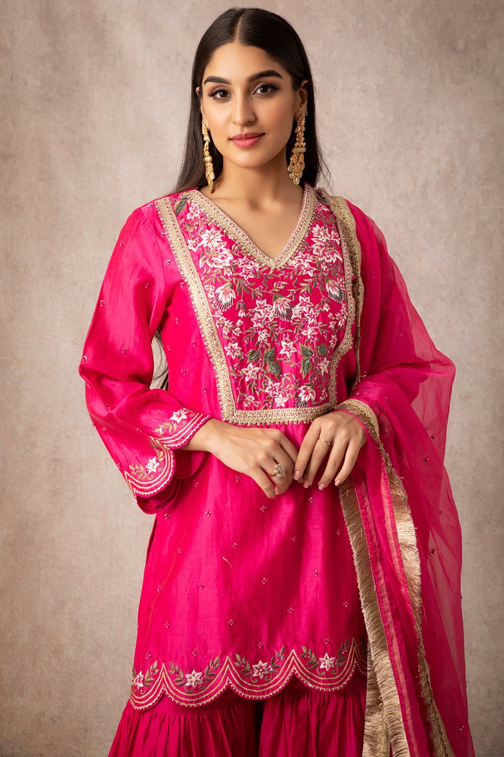 Rani Pink Short Scalloped Kurta Set - ajieshoberoi