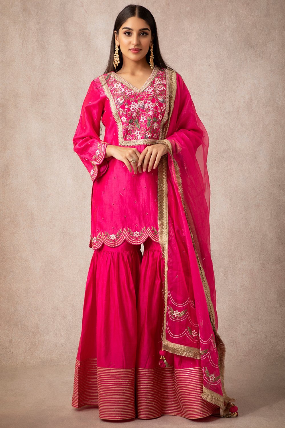 Rani Pink Short Scalloped Kurta Set - ajieshoberoi