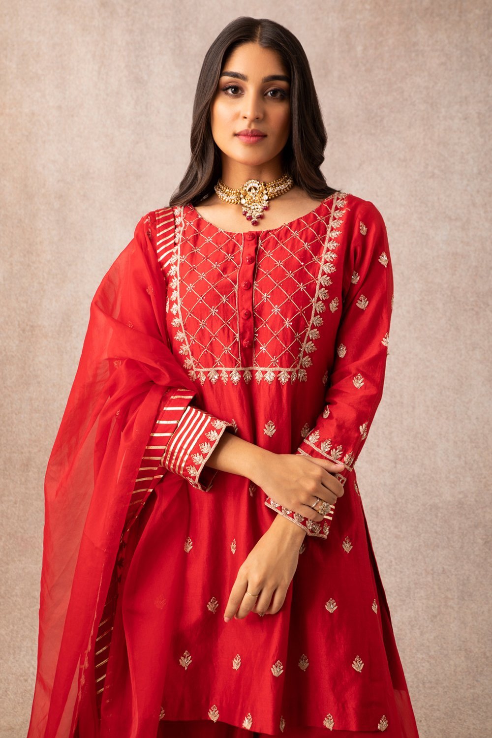 Red Short Kurta Set - ajieshoberoi
