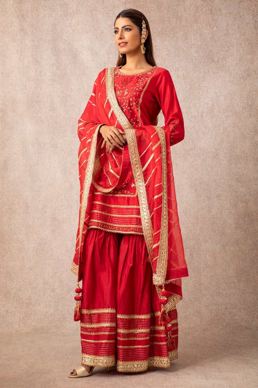 Red Straight Kurta Set - ajieshoberoi