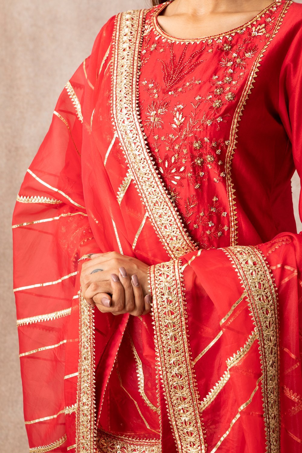 Red Straight Kurta Set - ajieshoberoi