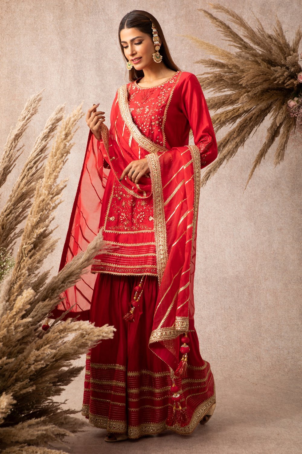 Red Straight Kurta Set - ajieshoberoi