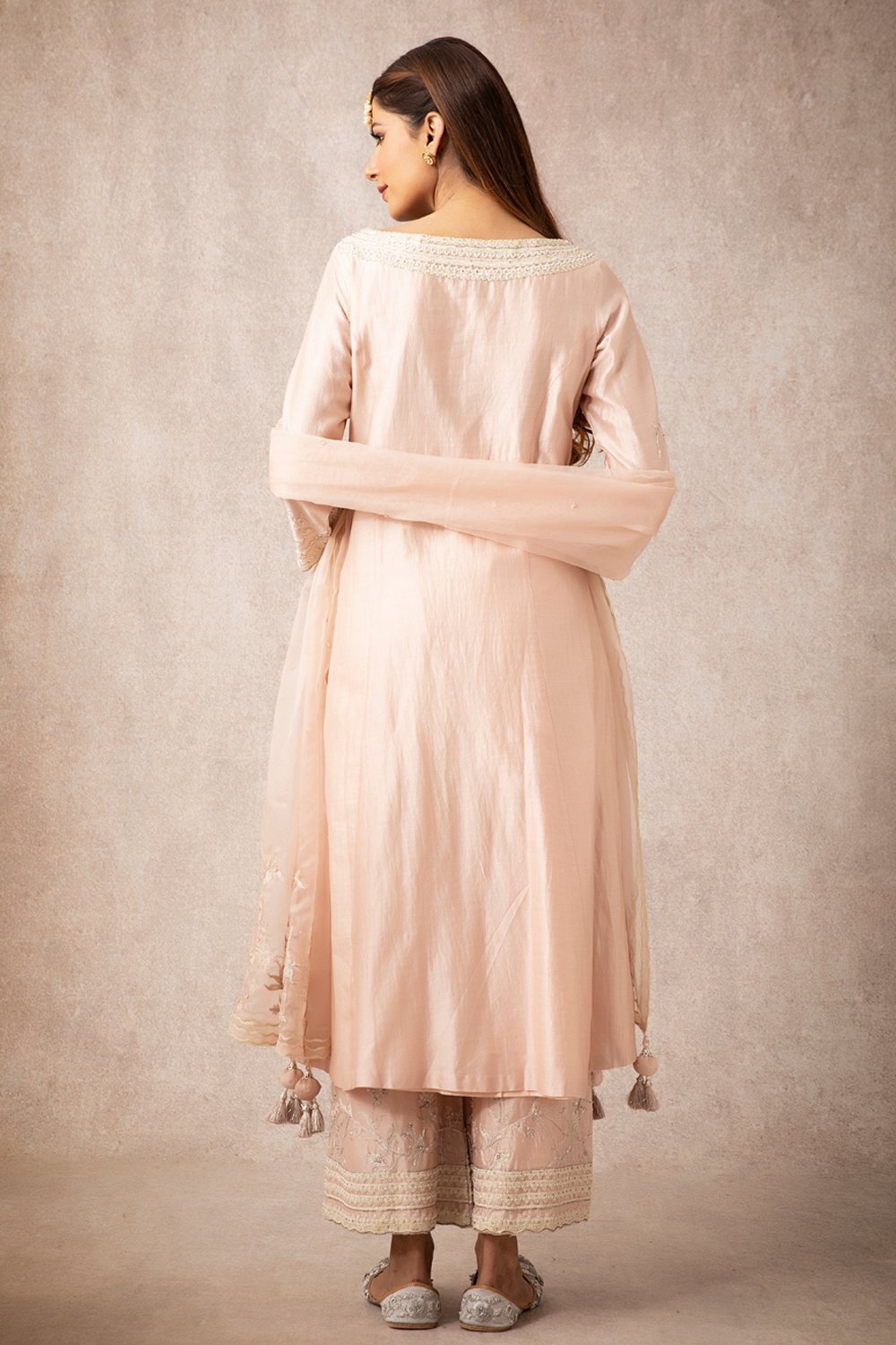 Salmon A Line Kurta Set - ajieshoberoi