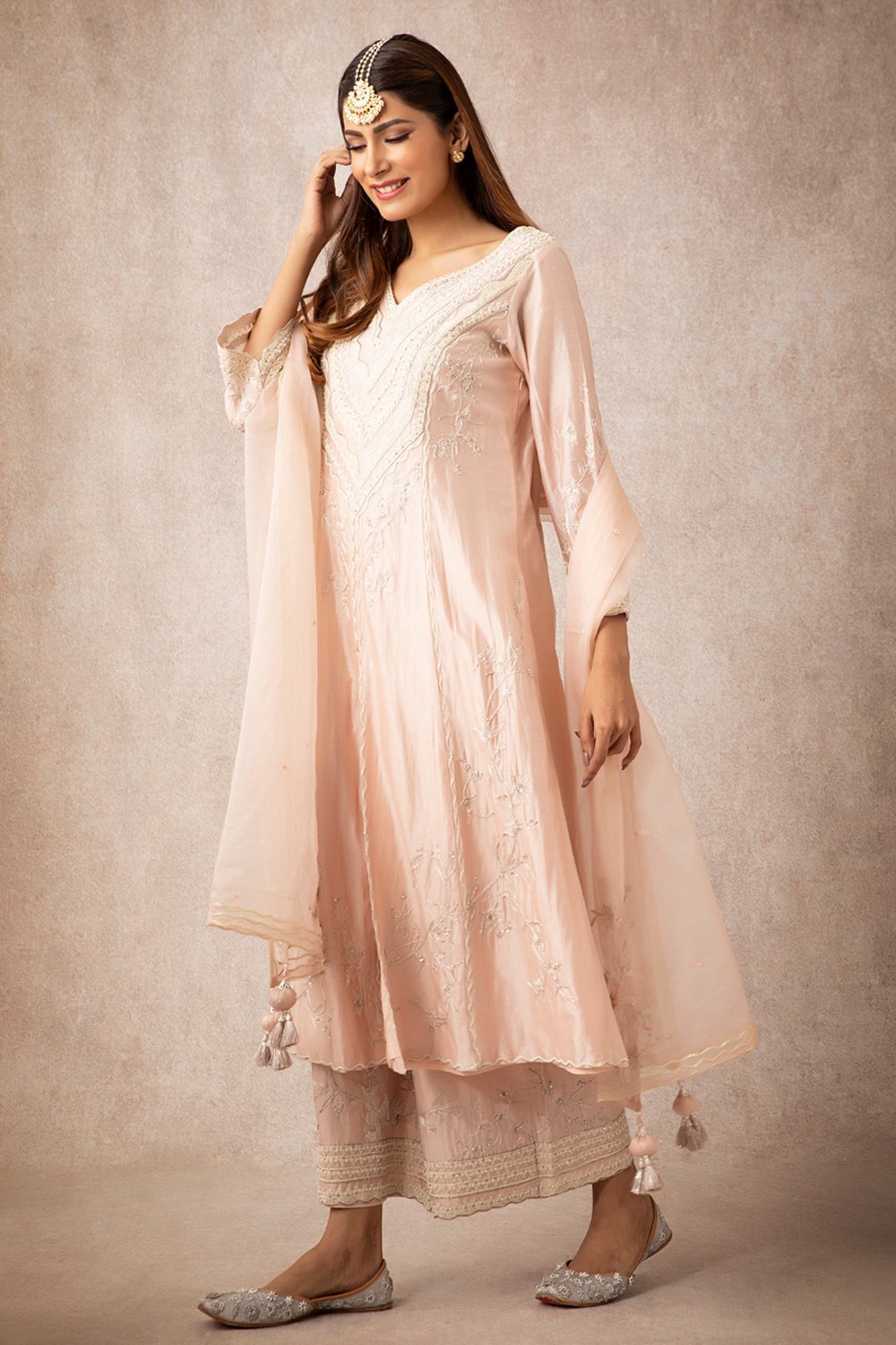 Salmon A Line Kurta Set - ajieshoberoi