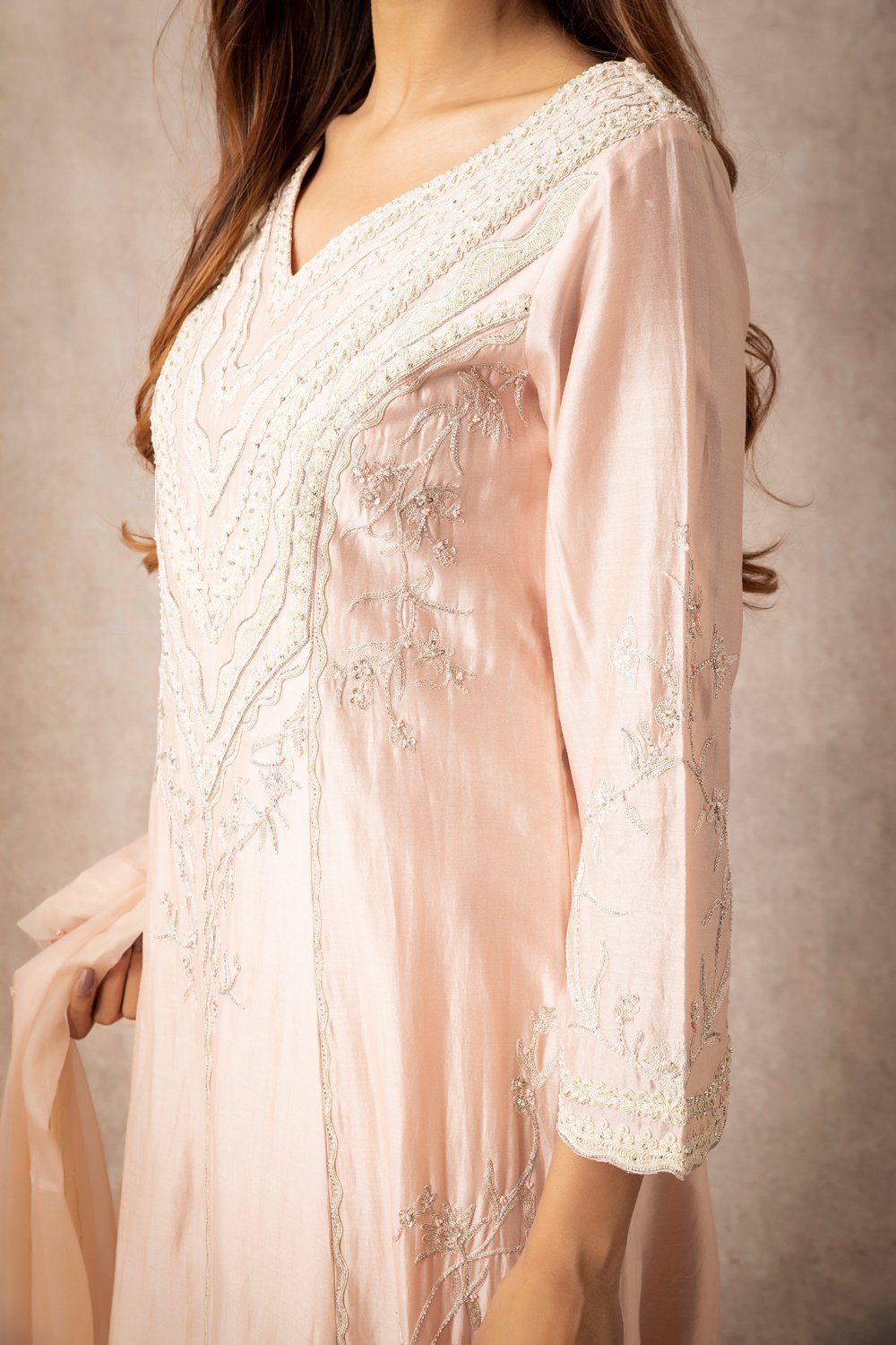 Salmon A Line Kurta Set - ajieshoberoi