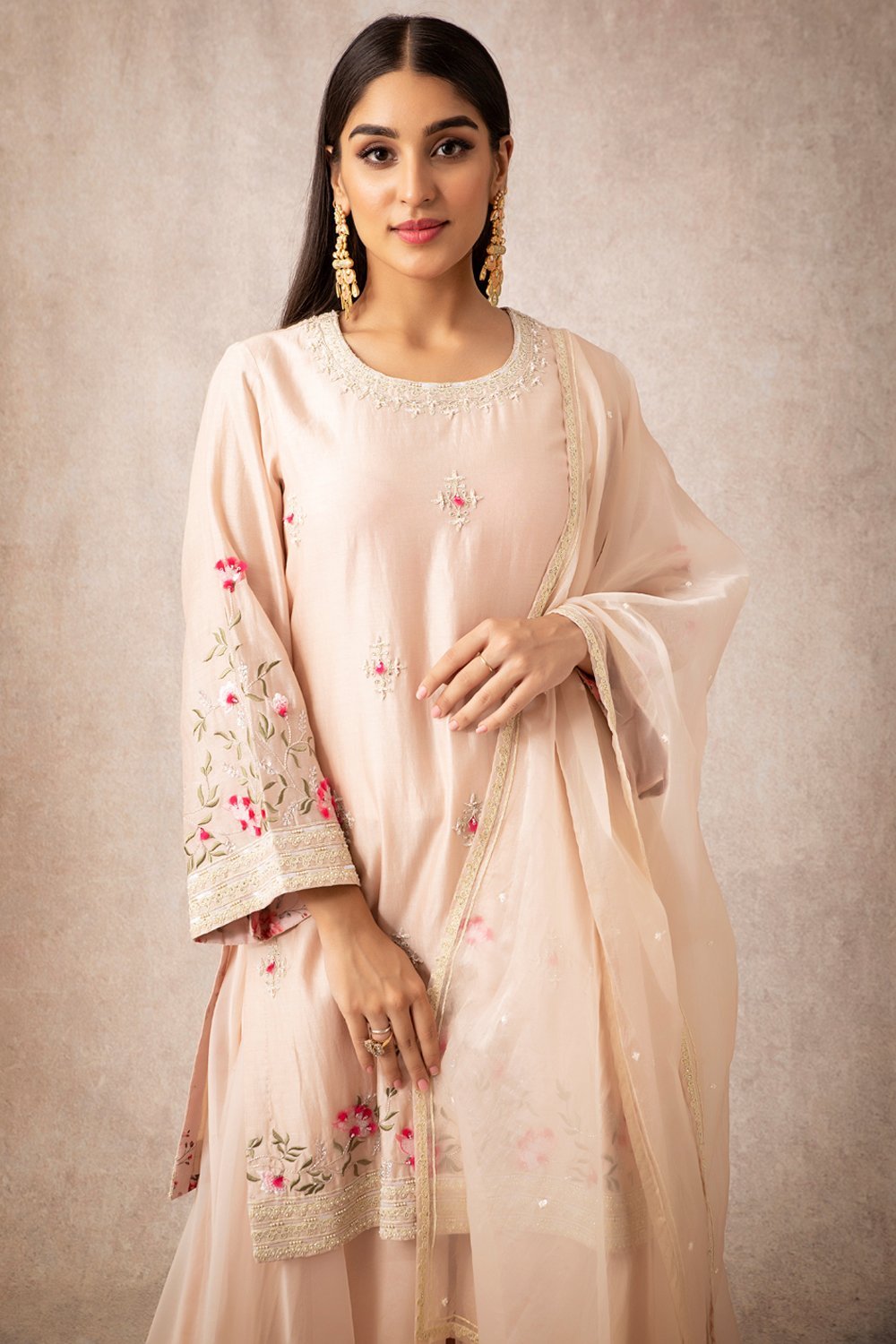 Salmon Short Kurta Set - ajieshoberoi