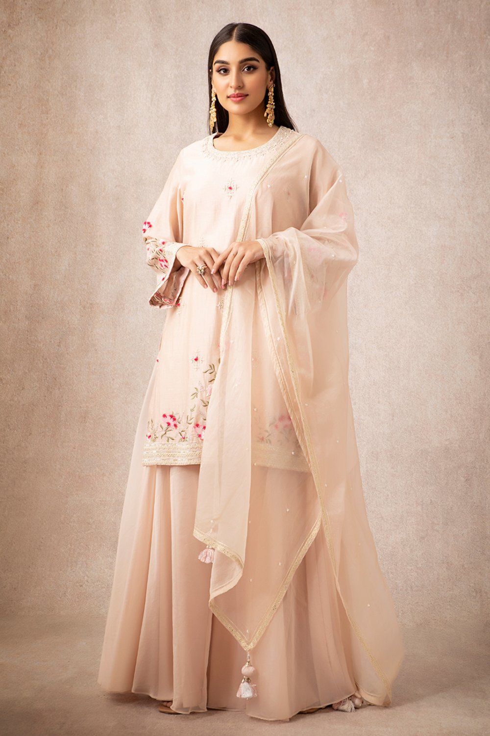 Salmon Short Kurta Set - ajieshoberoi