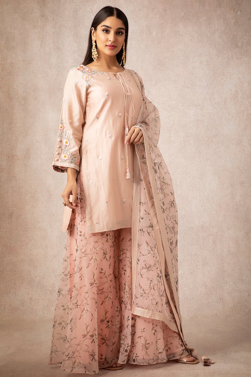 Salmon Short Kurta Set - ajieshoberoi