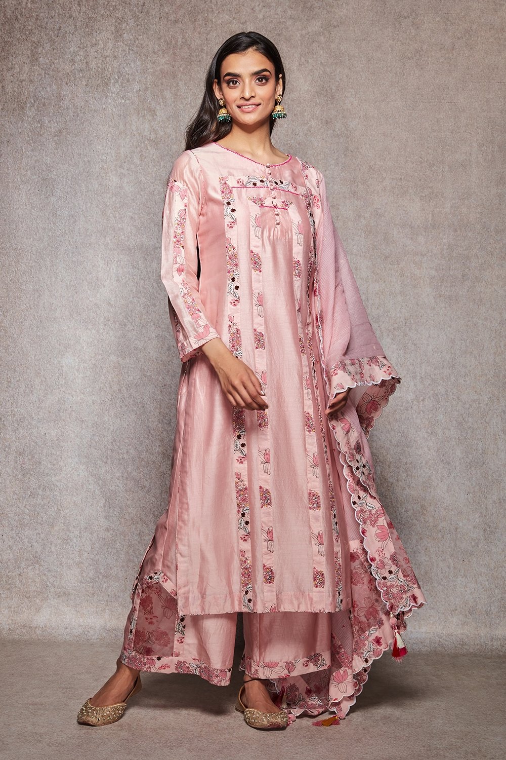 SAMIRA - ajieshoberoi