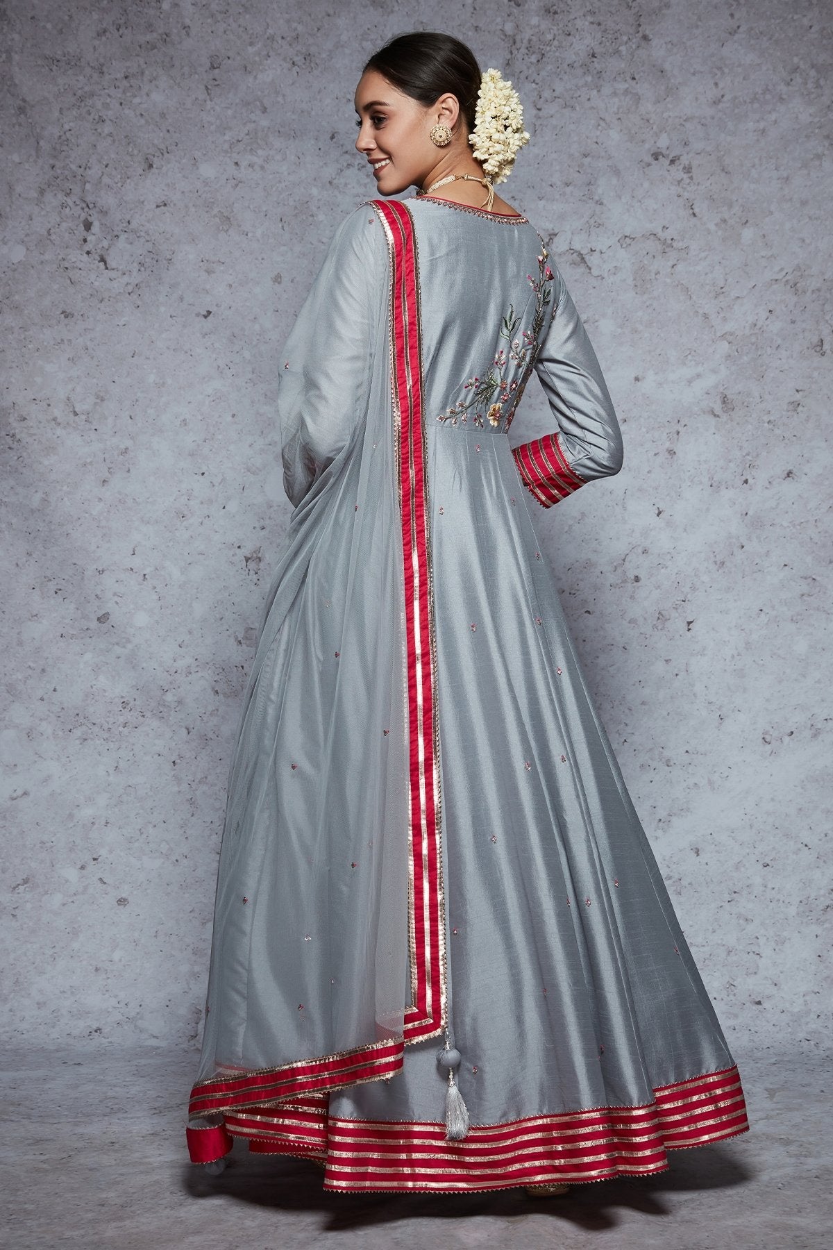 Tanuja - Grey - ajieshoberoi