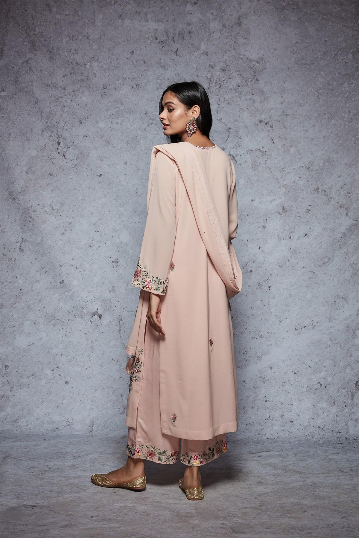 Waheeda - Peach - ajieshoberoi