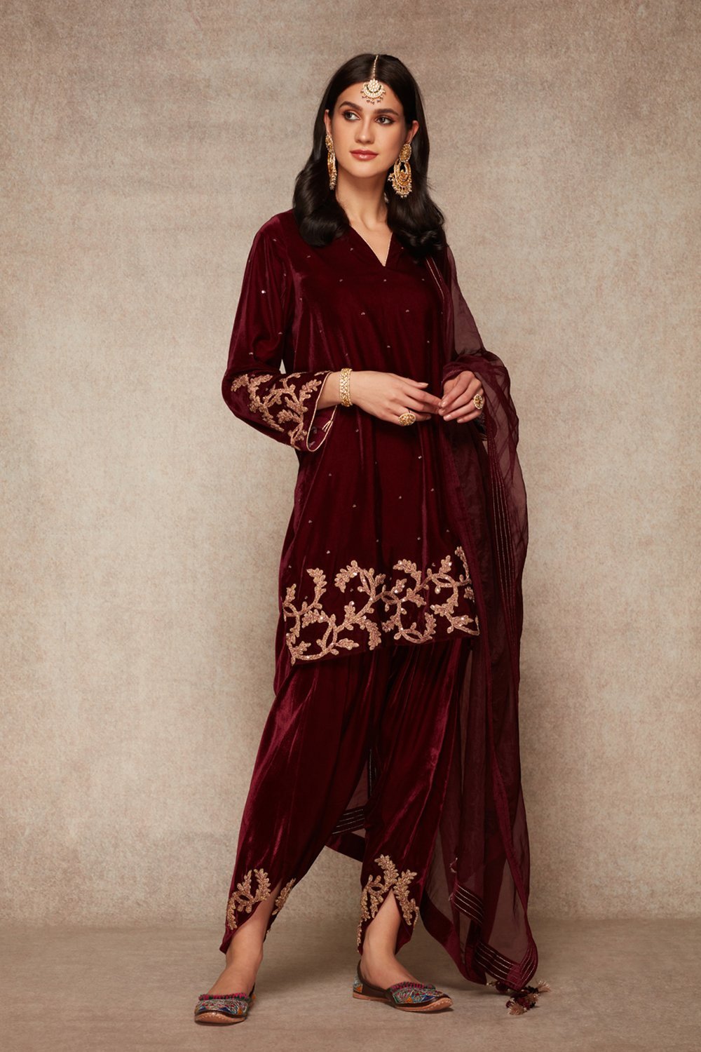 Wine Kurta And Dhoti Set - ajieshoberoi