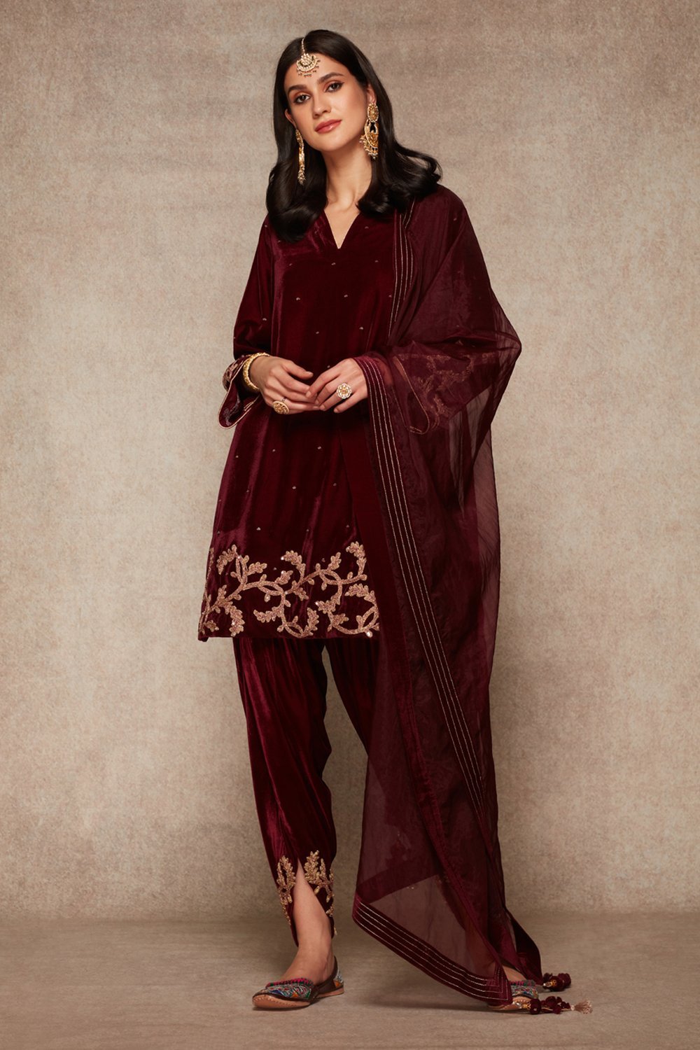 Wine Kurta And Dhoti Set - ajieshoberoi