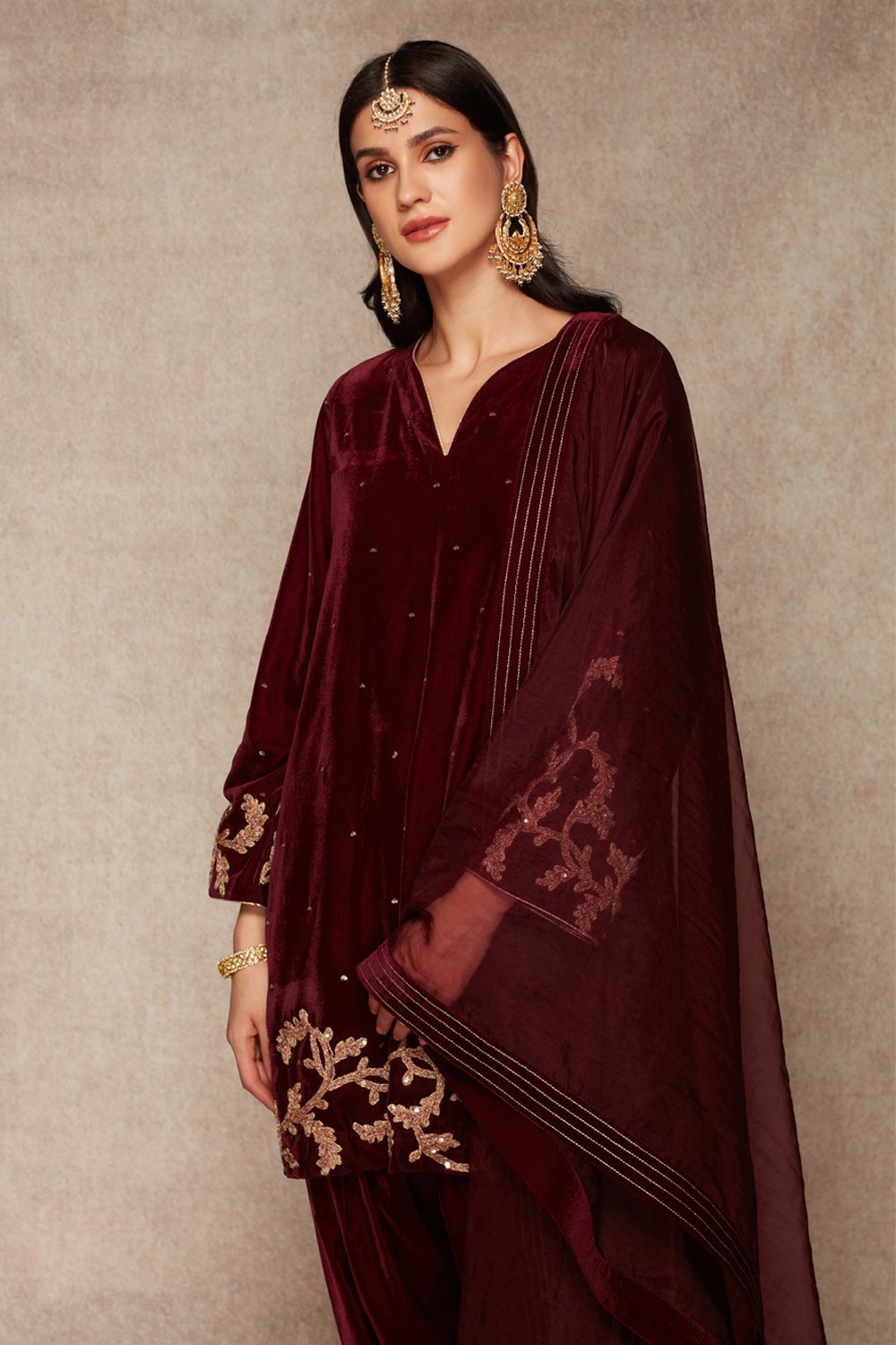 Wine Kurta And Dhoti Set - ajieshoberoi