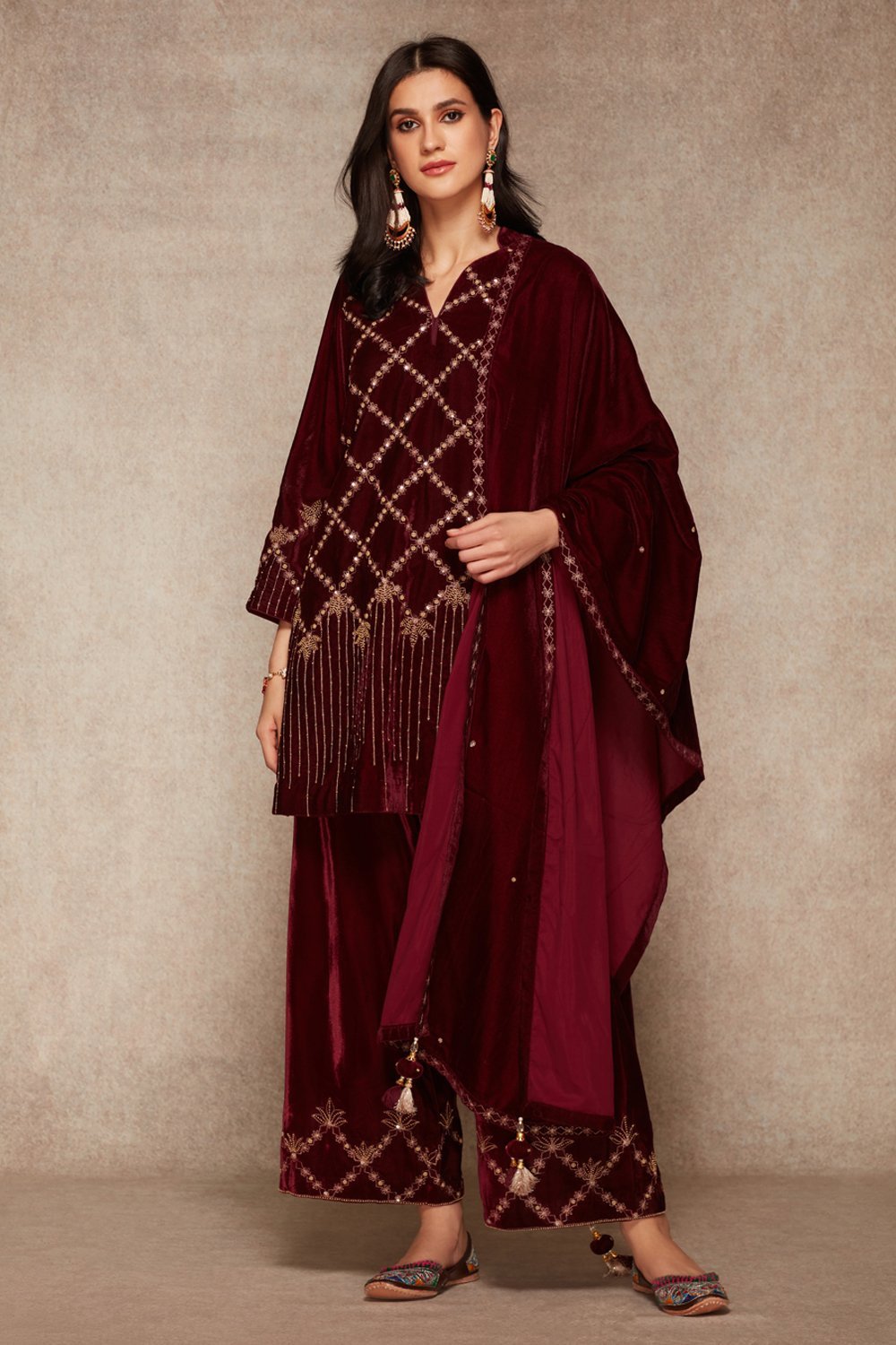 Wine Kurta Set - ajieshoberoi