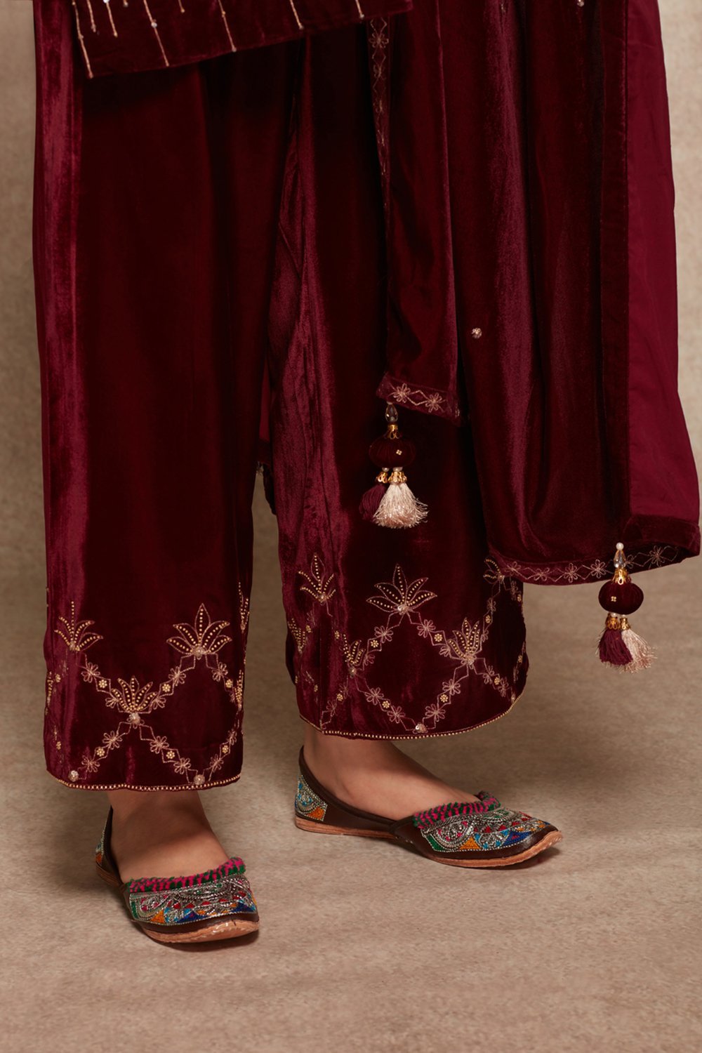 Wine Kurta Set - ajieshoberoi