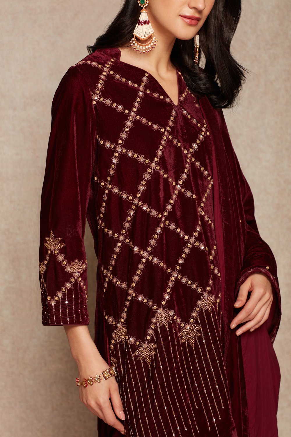 Wine Kurta Set - ajieshoberoi