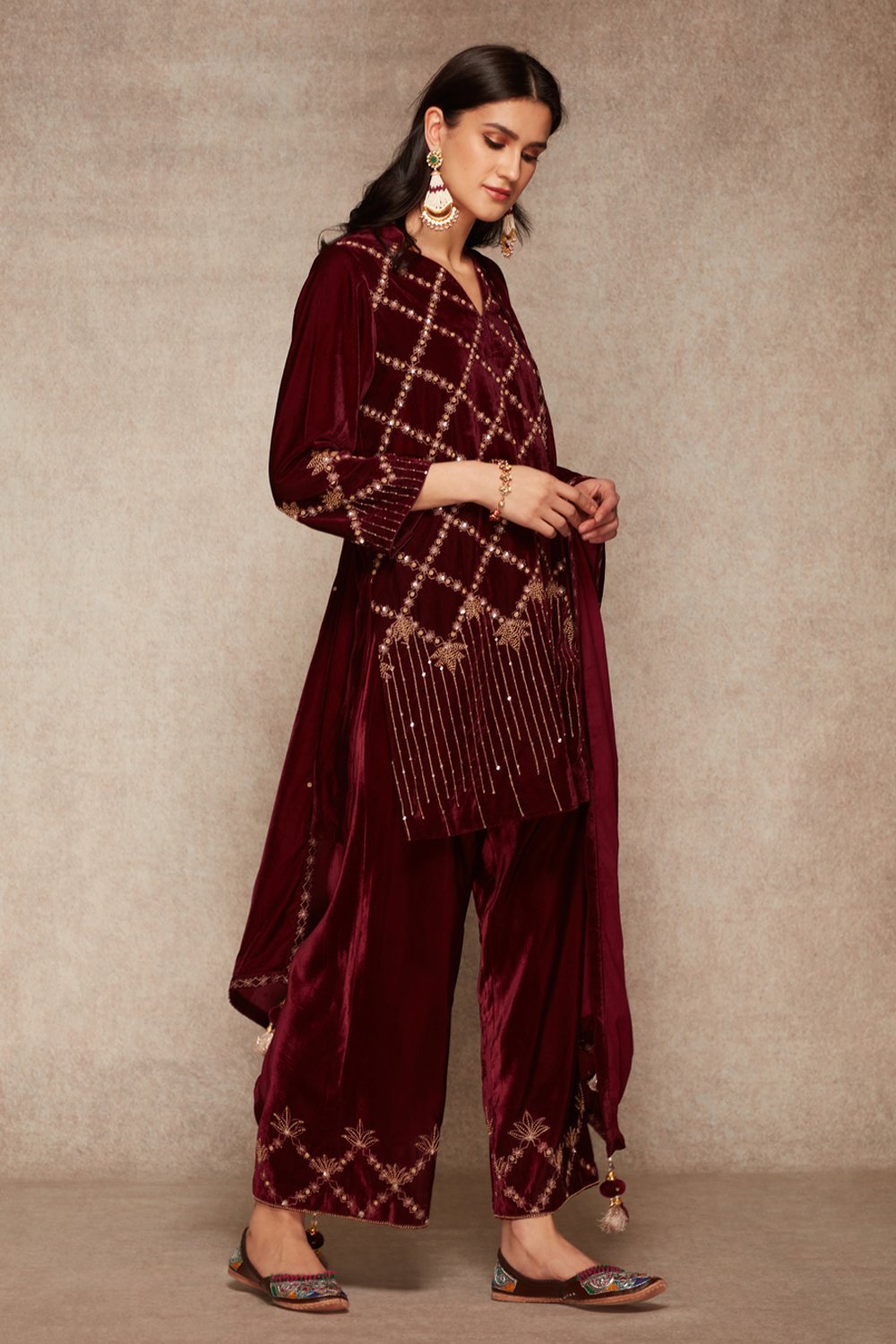 Wine Kurta Set - ajieshoberoi
