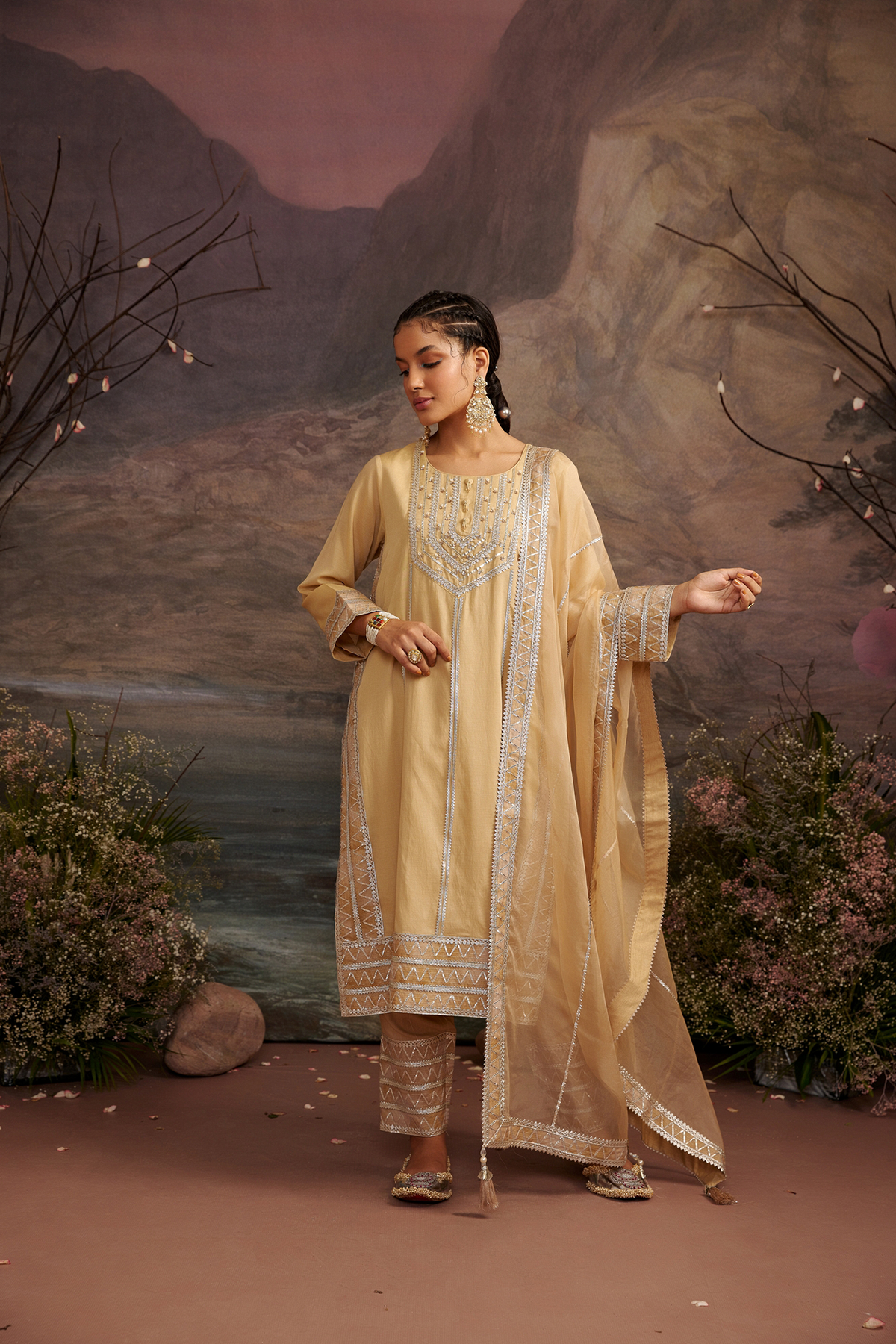 Dhaani - Honey Gold