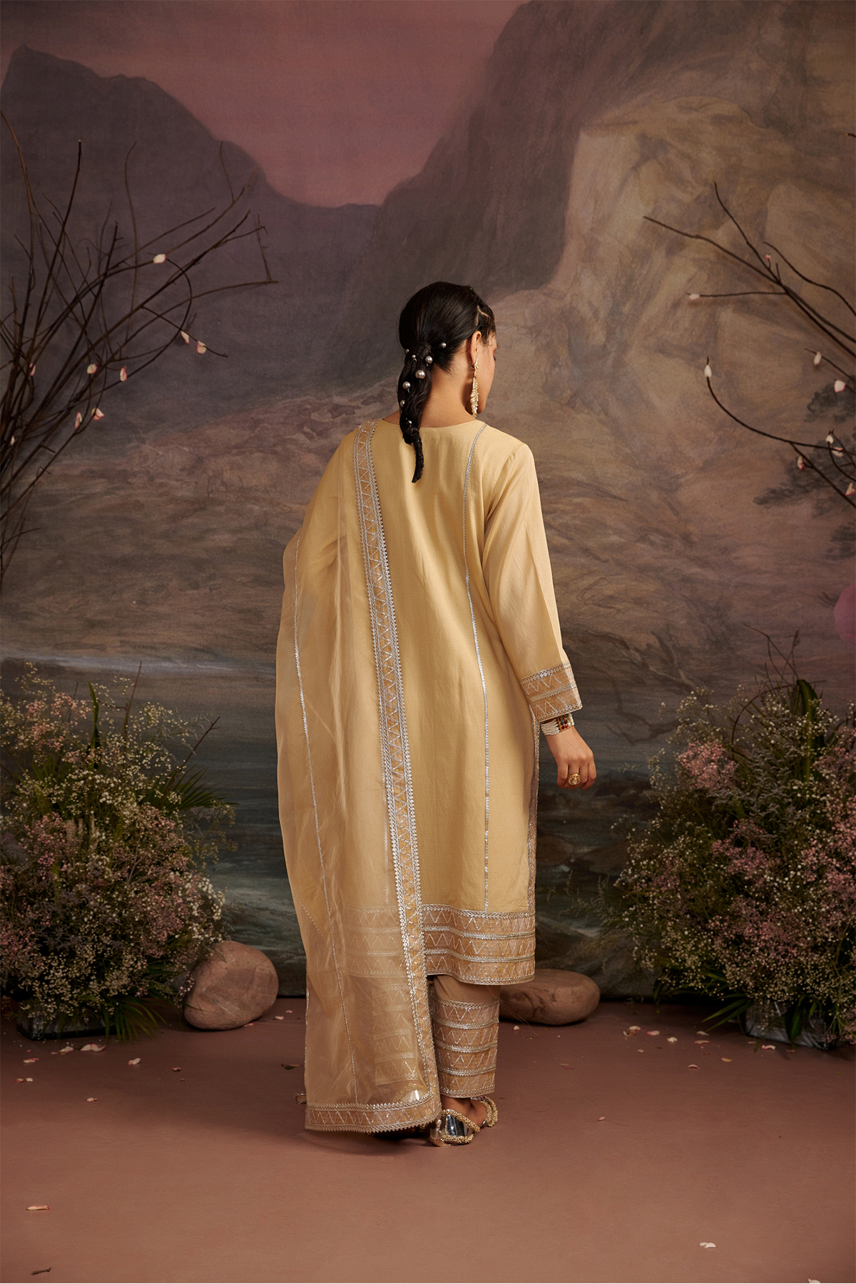 Dhaani - Honey Gold