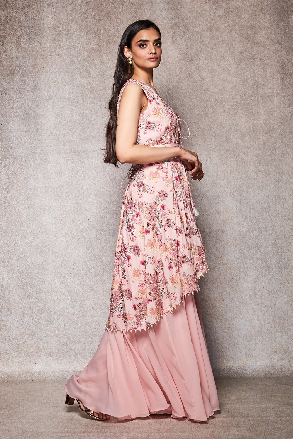YASMIN - ajieshoberoi